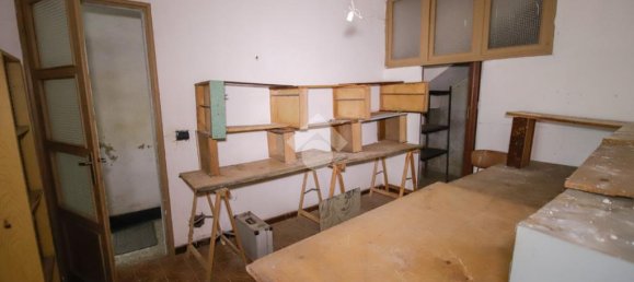 3 bedrooms House in Montanaro, Italy No. 158440 14