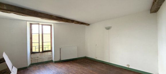 Casa de 4 dormitorios en Grand-Brassac, France No. 104694 2