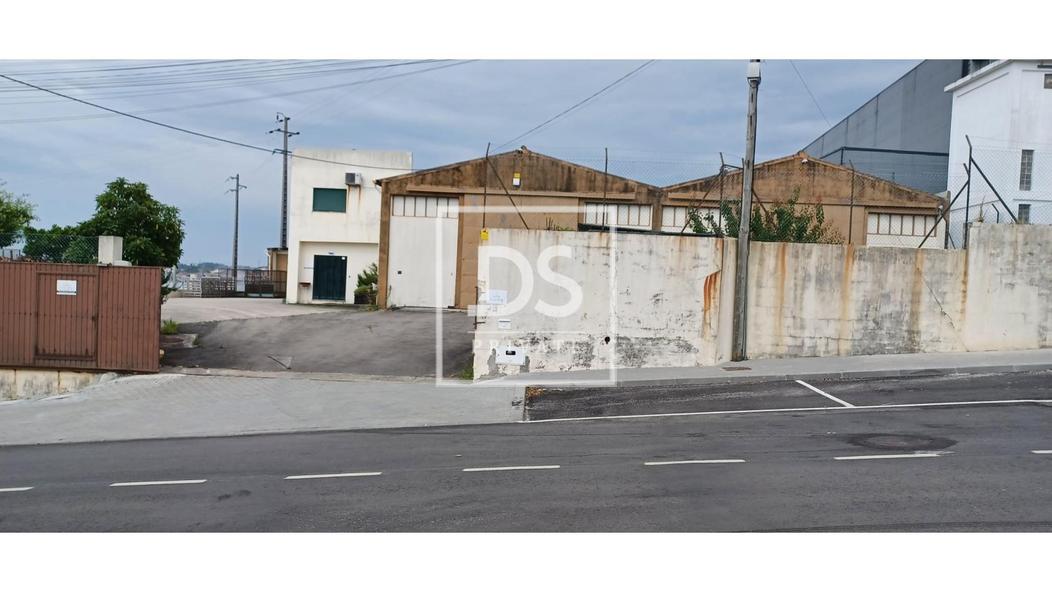 Склад 911м² в Лороза, Португалия № 336721