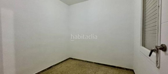 4 bedrooms Apartment in Montornes Del Valles, Spain No. 140706 6