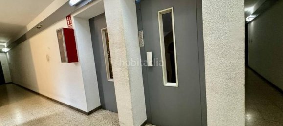 4 bedrooms Apartment in Montornes Del Valles, Spain No. 140706 13