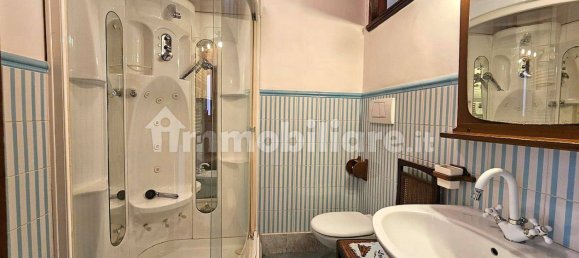 2 bedrooms Apartment in Frosinone, Italy No. 285401 10
