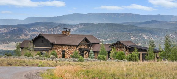 4 bedrooms Commercial property in Eagle, USA No. 53 22