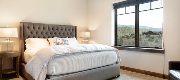 4 bedrooms Commercial property in Eagle, USA No. 53 30