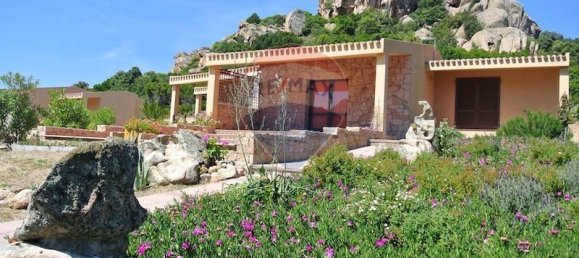 Apartamento T4 em Trinità d'Agultu e Vignola, Italy N.º 223123 11