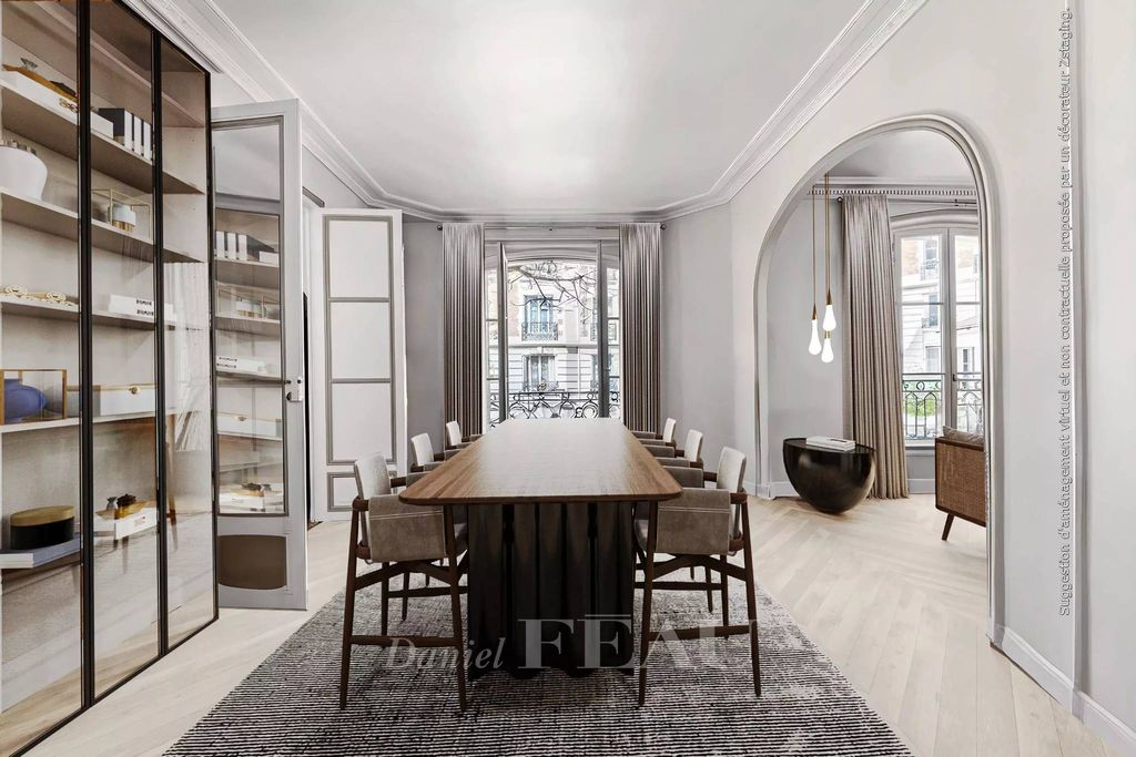 3 bedrooms Apartment in Paris, France No. 186849