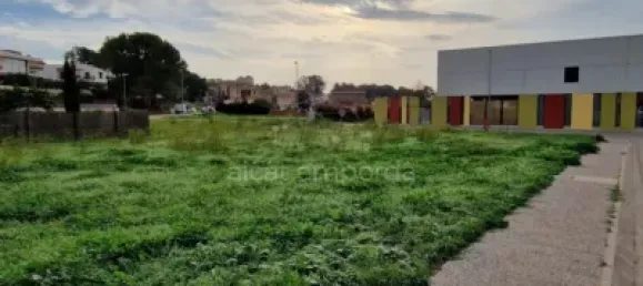  Land in Garriguella, Spain No. 73542 6