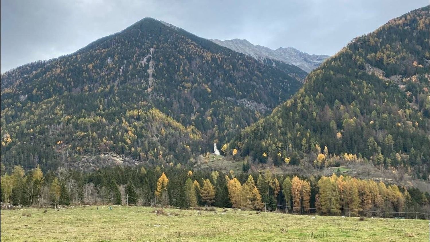 Terrain à Nave, Italy No. 392106
