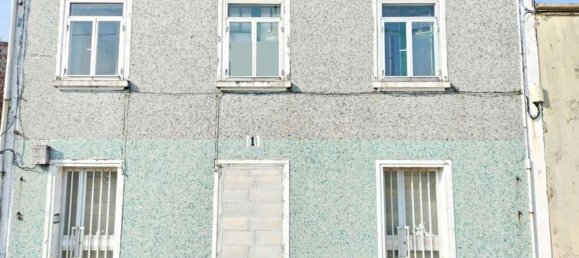 4 bedrooms House in A Coruna, Spain No. 125229 3