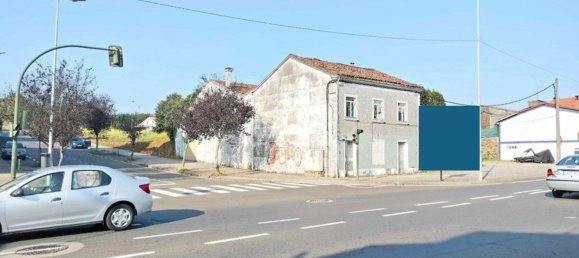 4 bedrooms House in A Coruna, Spain No. 125229 15