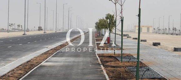 2214m² Land in Al Shamkha, UAE No. 17405 5