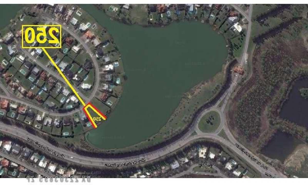  Land in Tigre, Argentina No. 120645