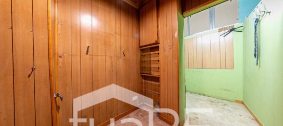 Oficina de 3 habitaciónes en Rome, Italy No. 298644 9