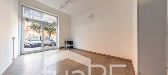 Oficina de 3 habitaciónes en Rome, Italy No. 298644 2