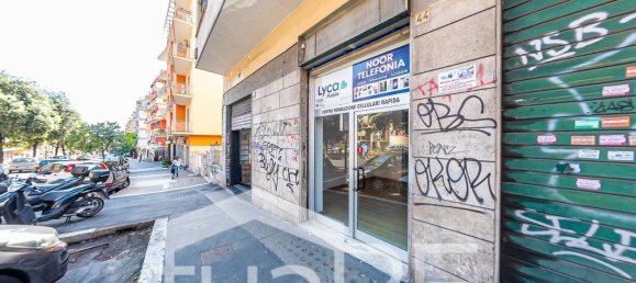 Oficina de 3 habitaciónes en Rome, Italy No. 298644 17