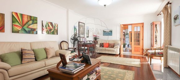 4 bedrooms House in Setubal, Portugal No. 20049 9