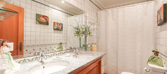 4 bedrooms House in Setubal, Portugal No. 20049 15