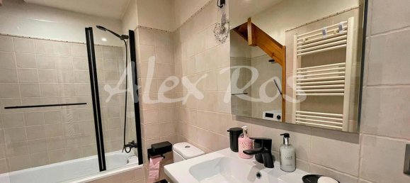 2 bedrooms Penthouse in Girona, Spain No. 171595 13