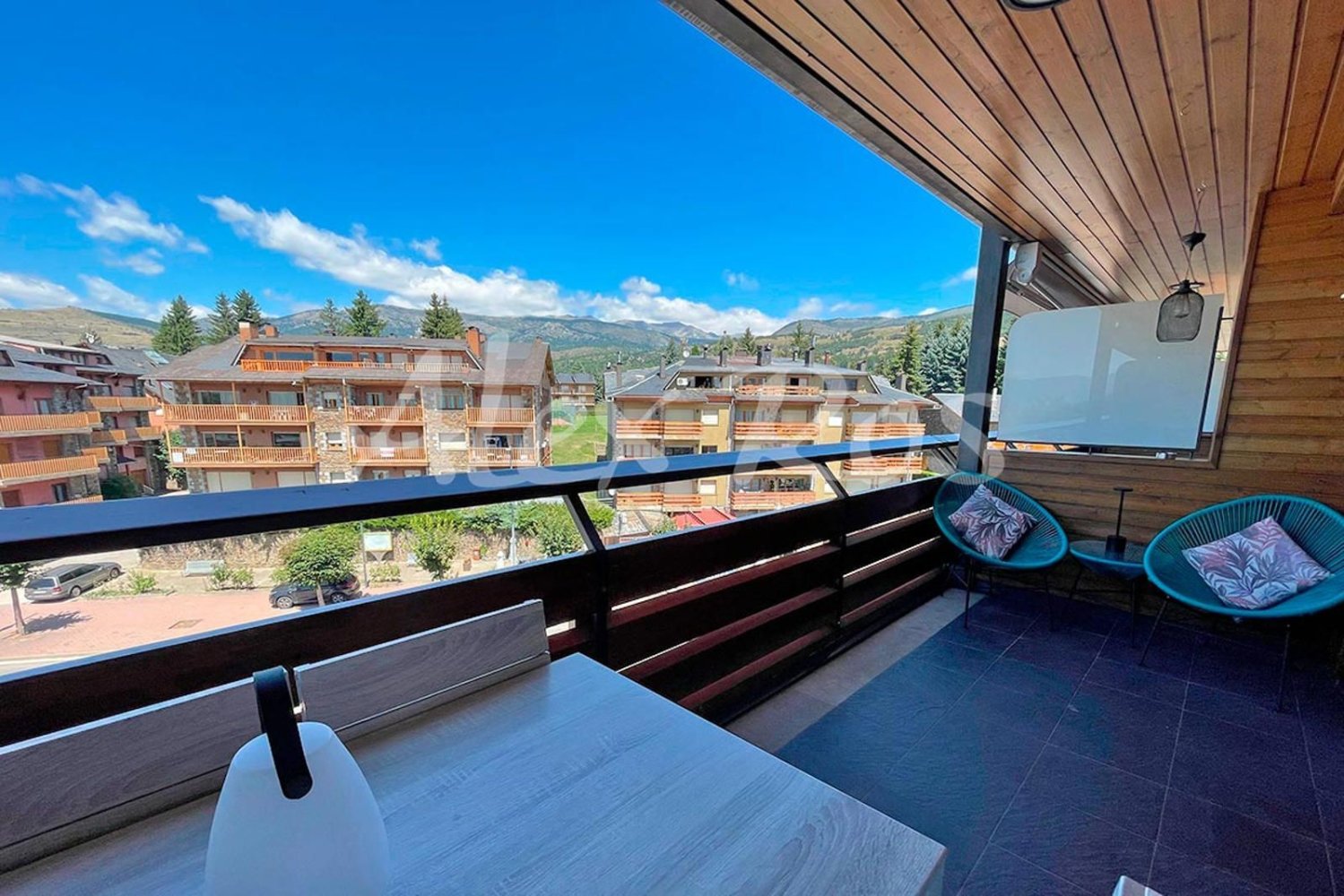 2 bedrooms Penthouse in Girona, Spain No. 171595