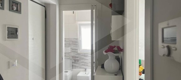 Apartamento de 3 divisões em Bitetto, Italy N.º 23373 34