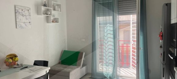 Apartamento de 3 divisões em Bitetto, Italy N.º 23373 10