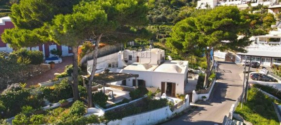 3 غرف نوم فيلا في Ponza, Italy رقم 334938 22