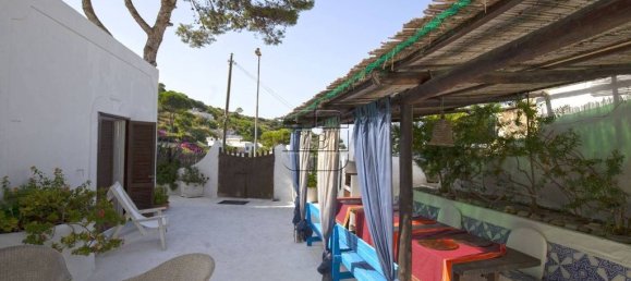 3 غرف نوم فيلا في Ponza, Italy رقم 334938 19