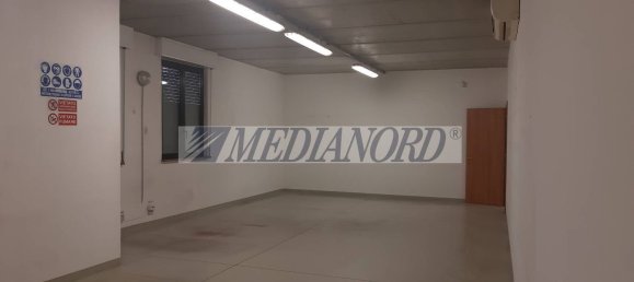 660m² Warehouse in Bergamo, Italy No. 176910 14