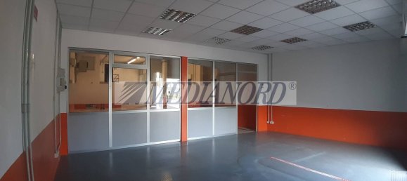 660m² Warehouse in Bergamo, Italy No. 176910 11