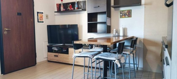 3 rooms Apartment in Reggio Emilia, Italy No. 150532 2