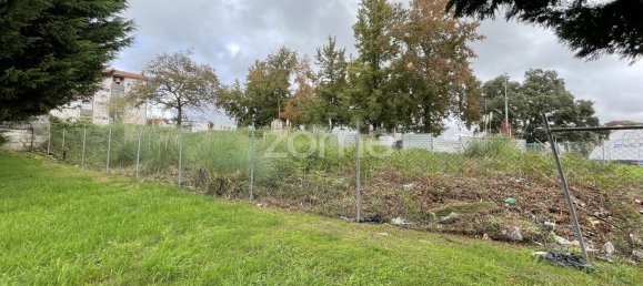 1358m² Land in Ermesinde, Portugal No. 84732 4