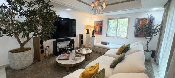 5 Schlafzimmer Villa in Dubai Sports City, UAE, Nr. 110857 8