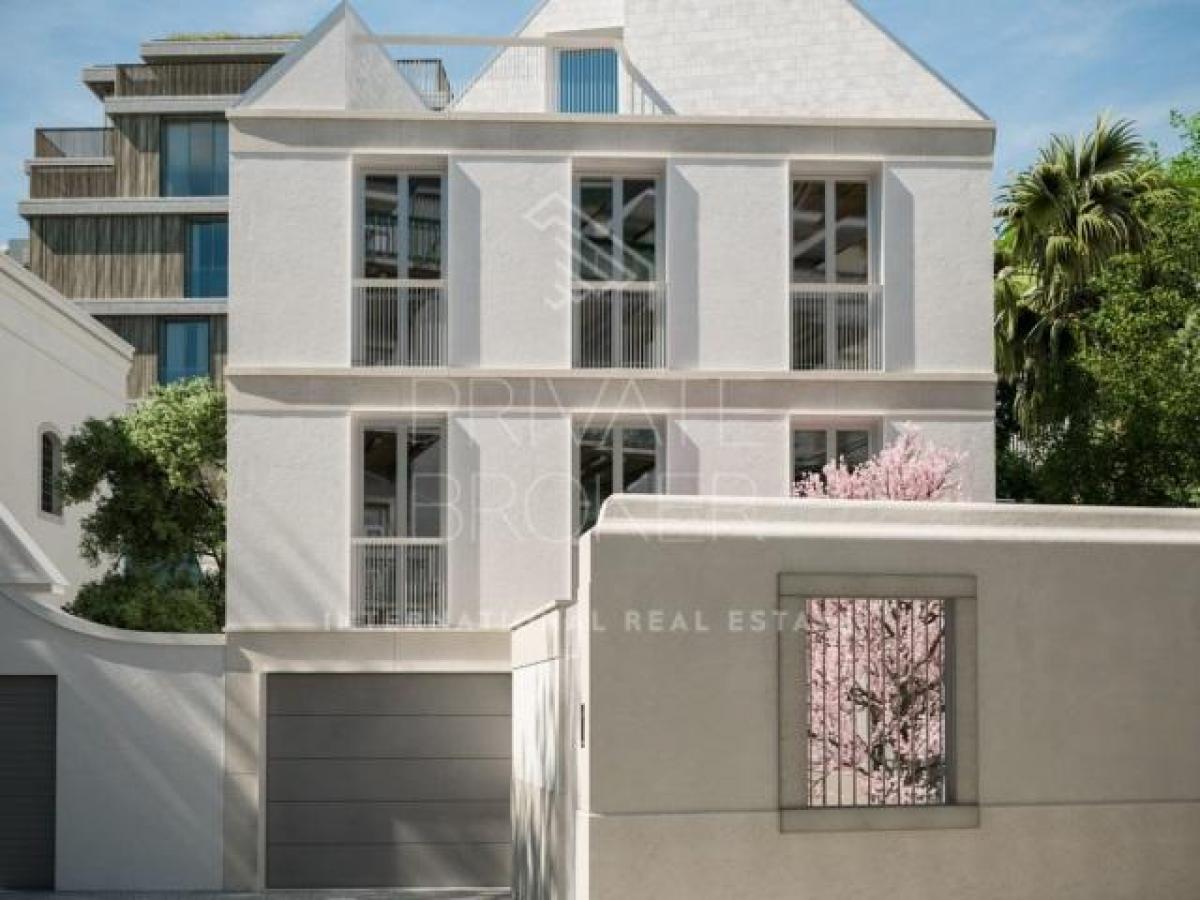 Дом с 4 спальнями в Лиссабон, Португалия № 5399