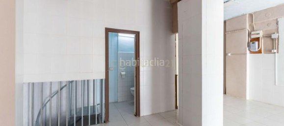 100m² Commercial property in La Llagosta, Spain No. 154183 18