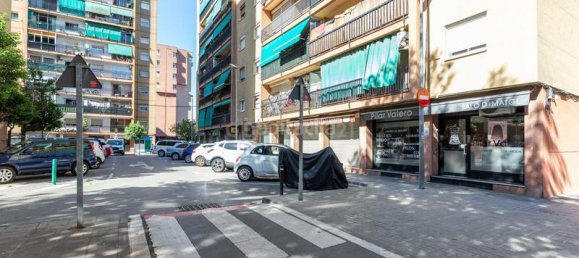 100m² Commercial property in La Llagosta, Spain No. 154183 3