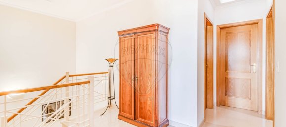 Casa de 4 dormitorios en Oeiras, Portugal No. 175929 14