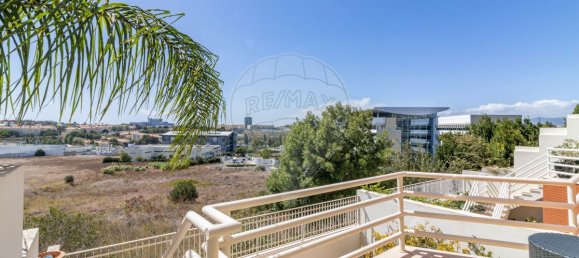 Casa de 4 dormitorios en Oeiras, Portugal No. 175929 3