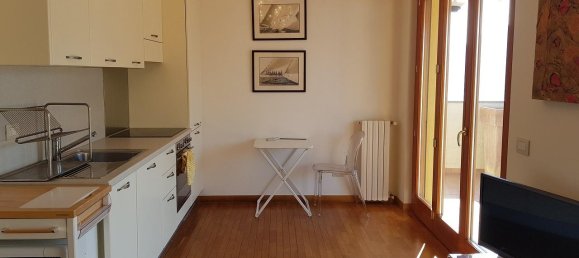 3 rooms Apartment in Campione d'Italia, Italy No. 154881 4