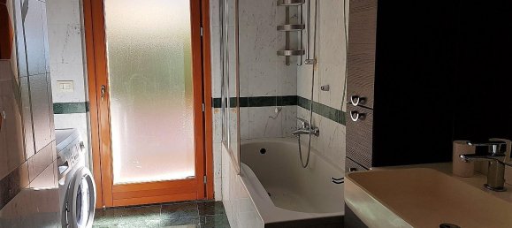 3 rooms Apartment in Campione d'Italia, Italy No. 154881 14