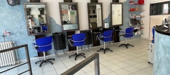  عقار تجاري في Moyeuvre-Grande, France 70متر مربع رقم 56402 7