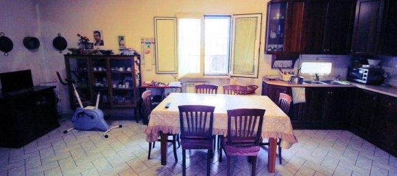 3 غرف نوم منزل في Roccastrada, Italy رقم 178265 9