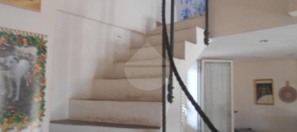 Дом с 3 комнатами в Кастельветрано, Италия № 126932 12