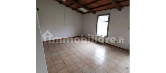 3 rooms Commercial property in San Giovanni Valdarno, Italy No. 59388 2