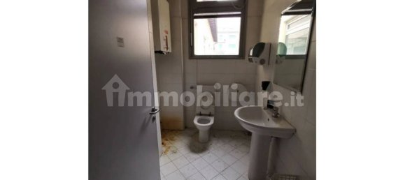 3 rooms Commercial property in San Giovanni Valdarno, Italy No. 59388 7