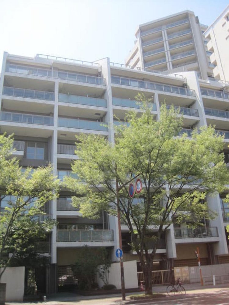 3 Schlafzimmer Wohnung in Fukuoka, Japan, Nr. 3694