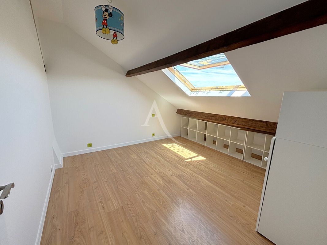 4 Schlafzimmer Doppelhaus in Vitry-sur-Seine, France, Nr. 171103