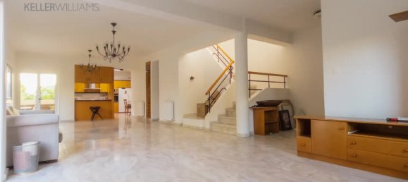 Moradia em banda T4 em Strovolos, Cyprus N.º 36042 2