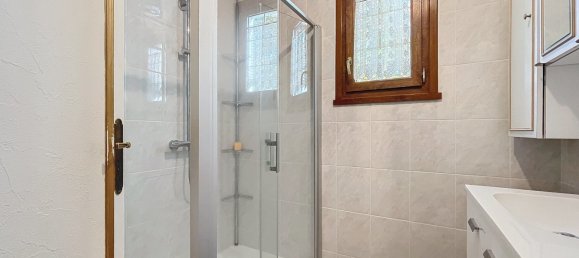 5 bedrooms House in Boismorand, France No. 48104 17