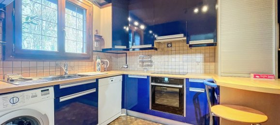 5 bedrooms House in Boismorand, France No. 48104 14