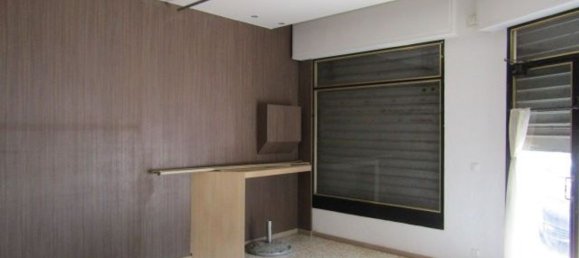 Propriété commerciale à San Felice sul Panaro, Italy 185m² No. 64002 13